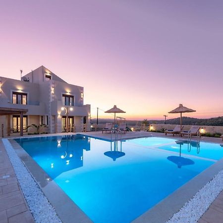 Ivoni Villa, An Iconic Summer Retreat, By Thinkvilla Perama  Exteriér fotografie