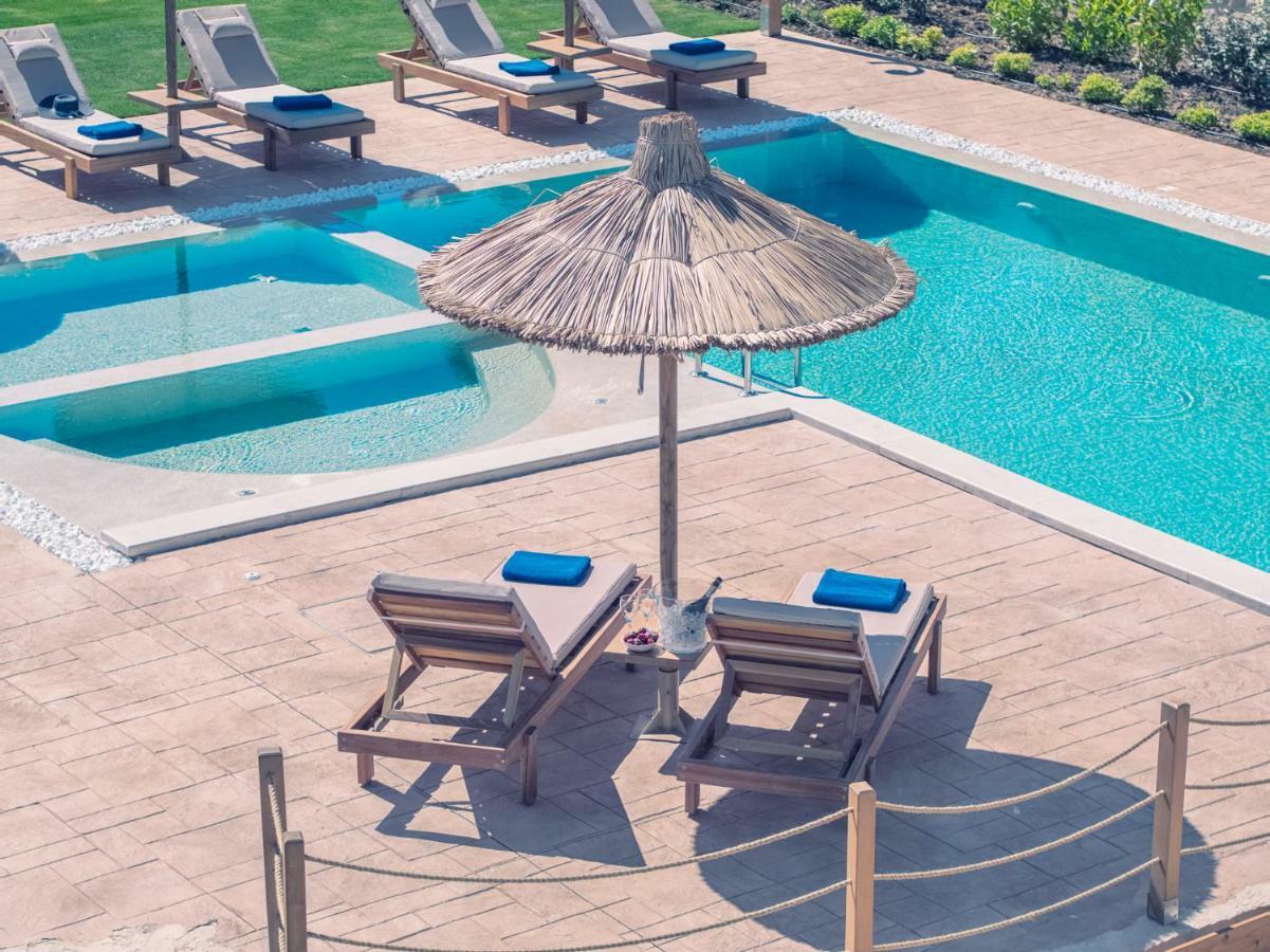 Ivoni Villa, An Iconic Summer Retreat, By Thinkvilla Perama  Exteriér fotografie