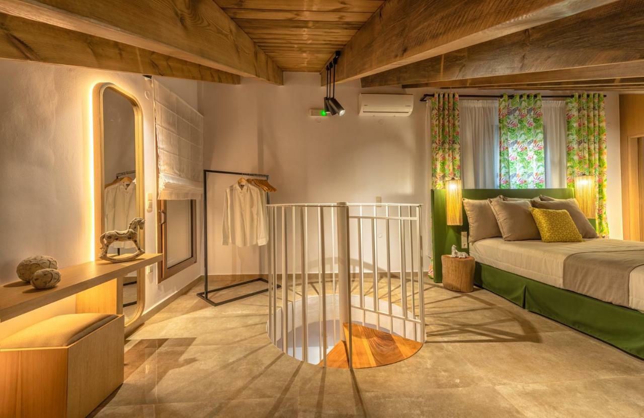Ivoni Villa, An Iconic Summer Retreat, By Thinkvilla Perama  Exteriér fotografie