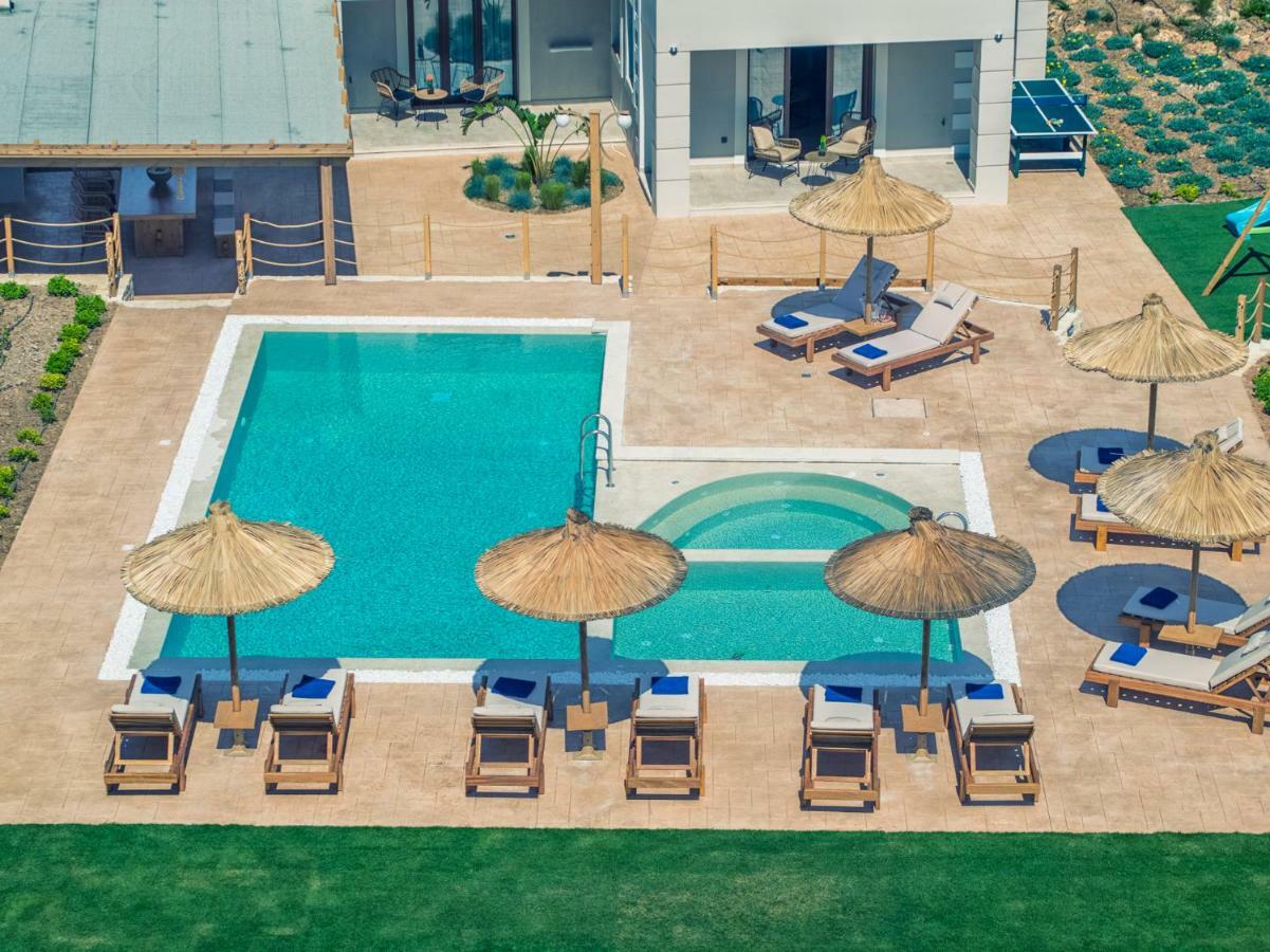 Ivoni Villa, An Iconic Summer Retreat, By Thinkvilla Perama  Exteriér fotografie